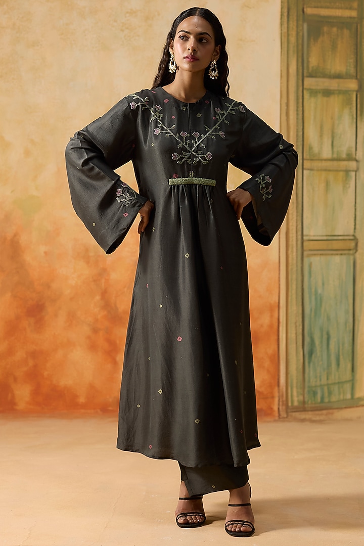 Charcoal Grey Silk Bandhani Printed Long Kurta Set by Khyati Rughani at Pernia's Pop Up Shop