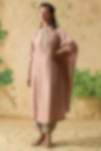 Pink Silk Beads Embroidered Kaftan Set by Khyati Rughani at Pernia's Pop Up Shop