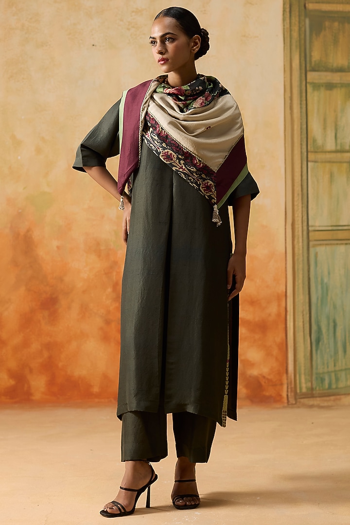 Charcoal Grey Silk Beads Embroidered Straight Kurta Set by Khyati Rughani at Pernia's Pop Up Shop