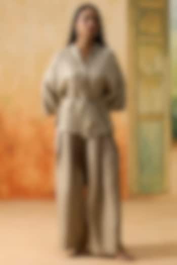 Beige & Off-White Silk Floral Printed Co-Ord Set by Khyati Rughani at Pernia's Pop Up Shop