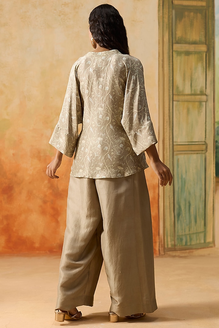 Beige & Off-White Silk Floral Printed Co-Ord Set by Khyati Rughani at Pernia's Pop Up Shop