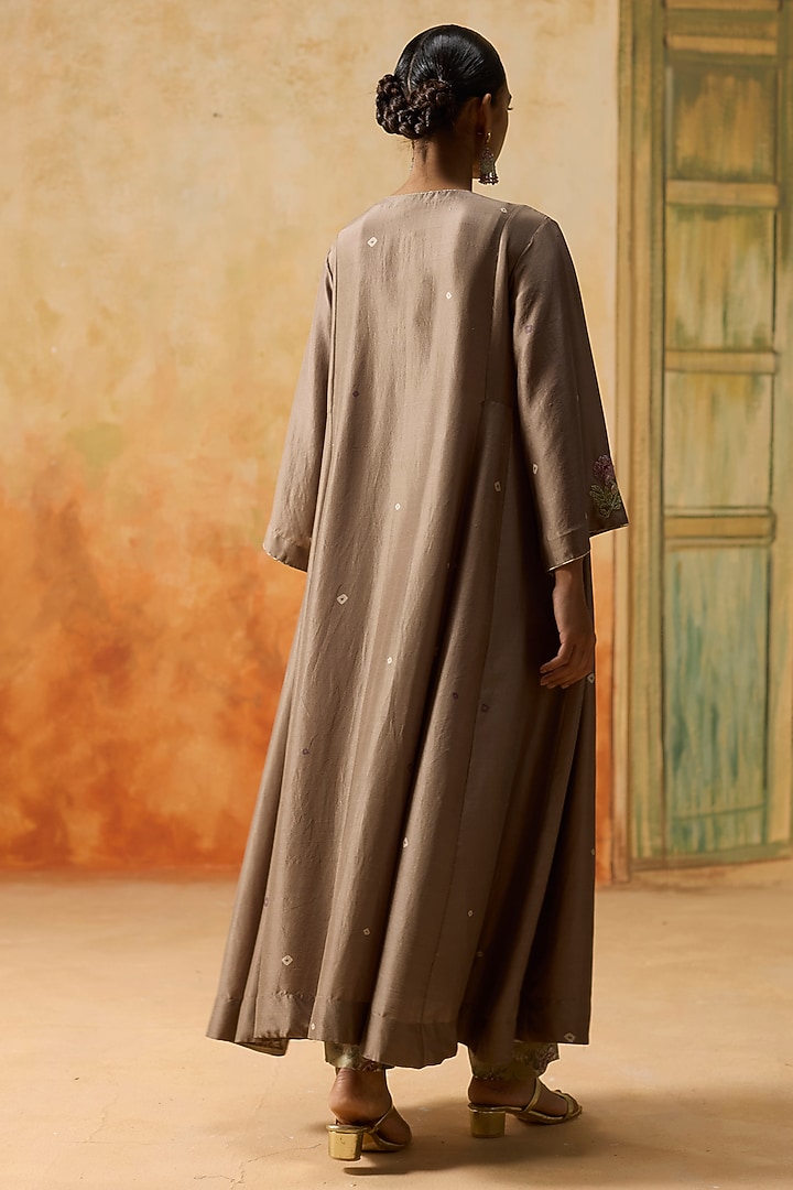 Brown Silk Bandhani Printed Kurta Set by Khyati Rughani at Pernia's Pop Up Shop