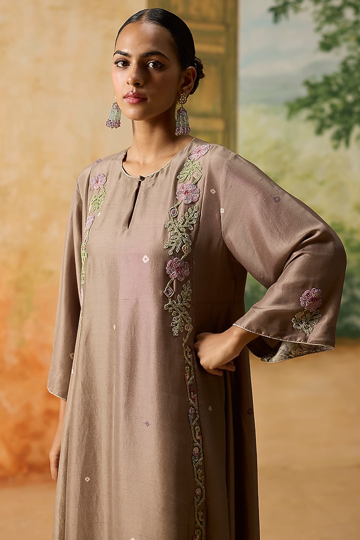 Brown Silk Bandhani Printed Kurta Set by Khyati Rughani at Pernia's Pop Up Shop
