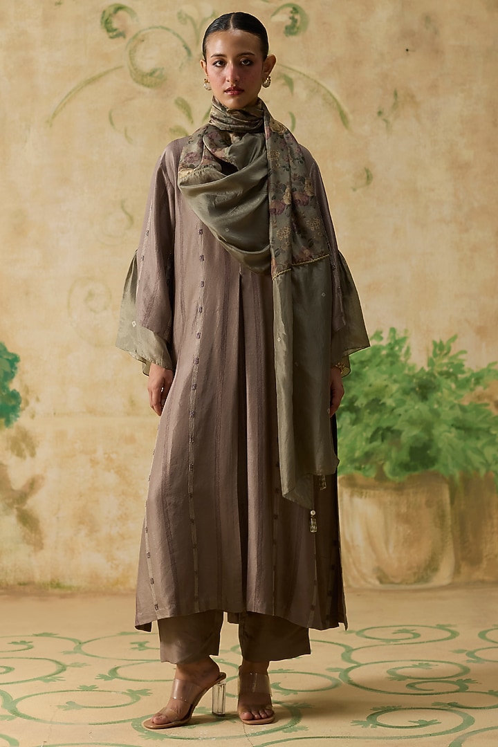 Brown Silk Bandhani Printed Kurta Set by Khyati Rughani at Pernia's Pop Up Shop