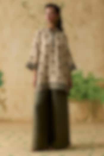 Brown Silk Floral Printed Short Kurta Set by Khyati Rughani at Pernia's Pop Up Shop