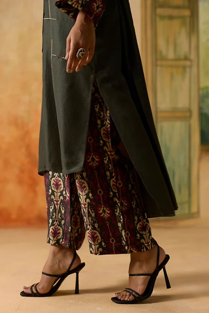 Charcoal Grey Silk Beads Embroidered High-Low Kurta Set by Khyati Rughani at Pernia's Pop Up Shop