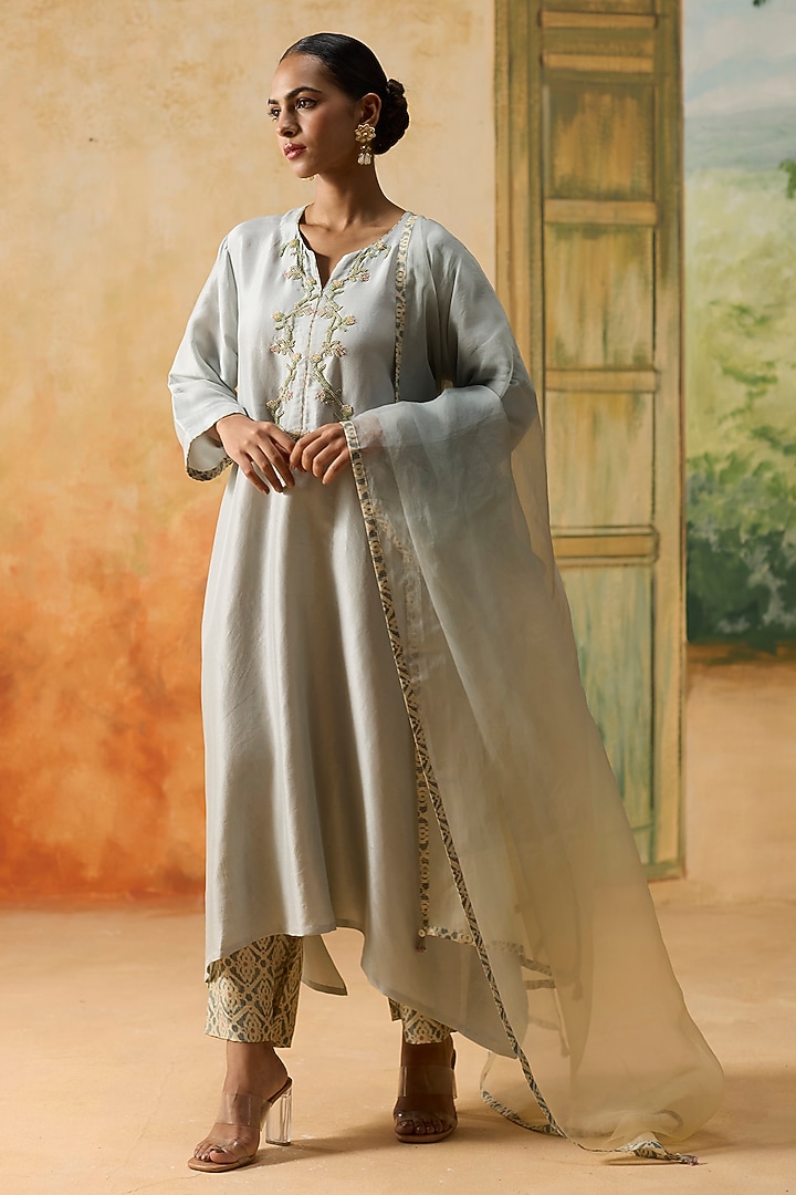 Mint Blue Silk Beads Embroidered High-Low Kurta Set by Khyati Rughani at Pernia's Pop Up Shop