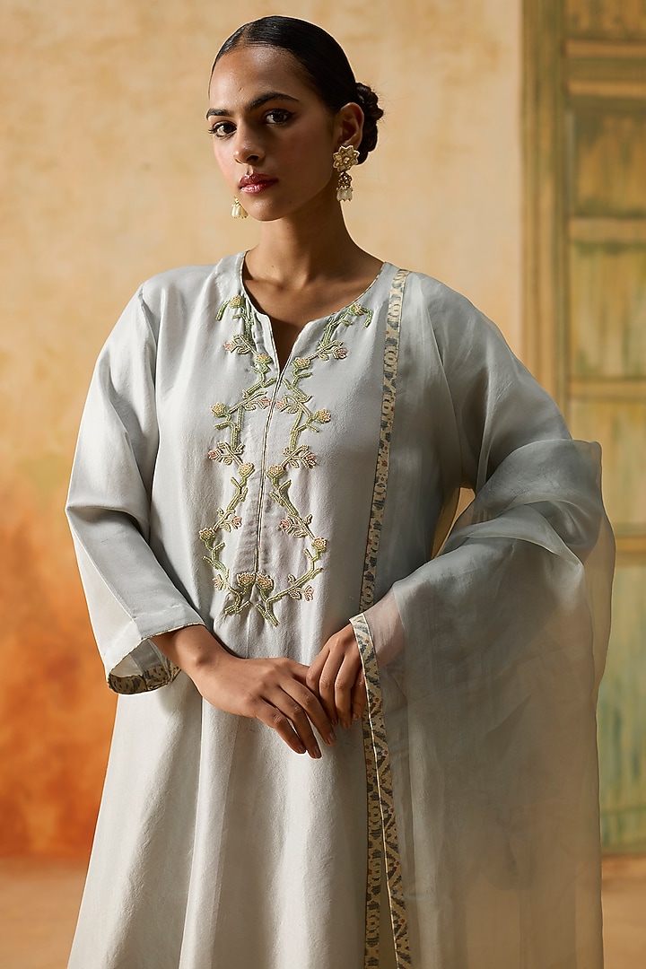 Mint Blue Silk Beads Embroidered High-Low Kurta Set by Khyati Rughani at Pernia's Pop Up Shop