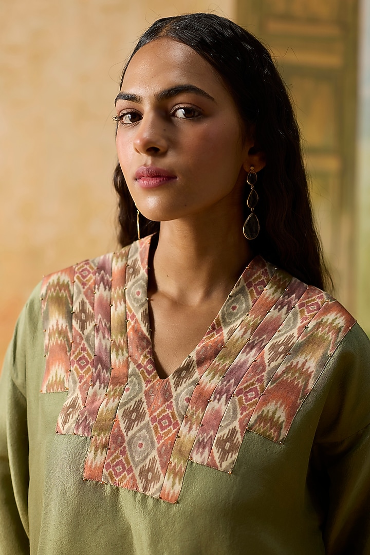 Green Silk Ikkat Co-Ord Set by Khyati Rughani at Pernia's Pop Up Shop
