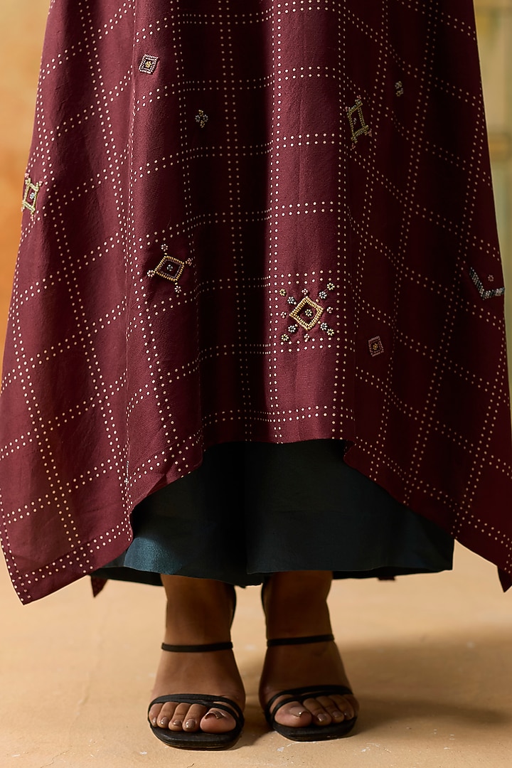 Burgundy Silk Checkered Kaftan Set by Khyati Rughani at Pernia's Pop Up Shop