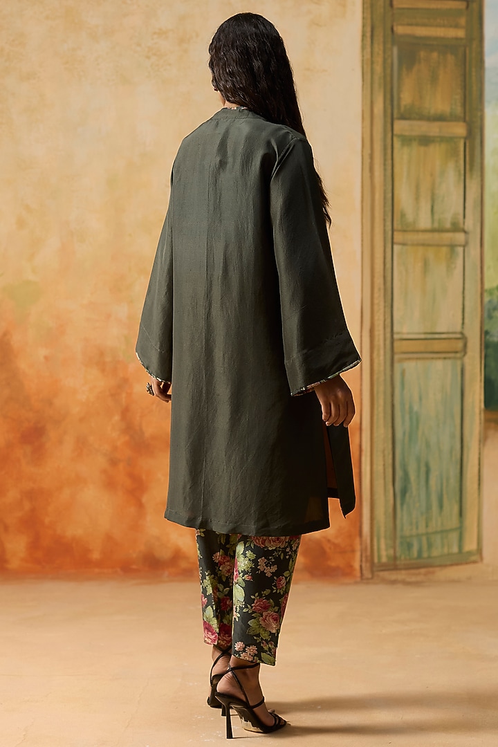 Charcoal Grey Silk Floral Kurta Set by Khyati Rughani at Pernia's Pop Up Shop