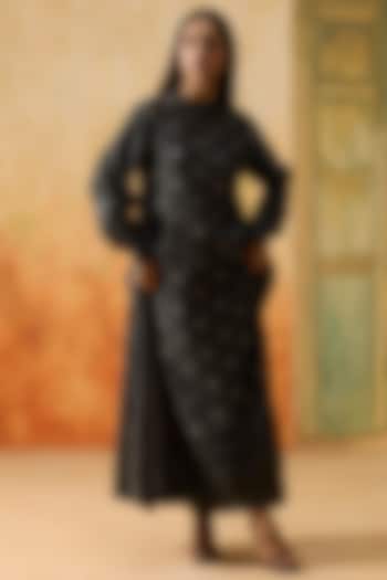 Charcoal Grey Silk Floral Motif Tunic by Khyati Rughani at Pernia's Pop Up Shop