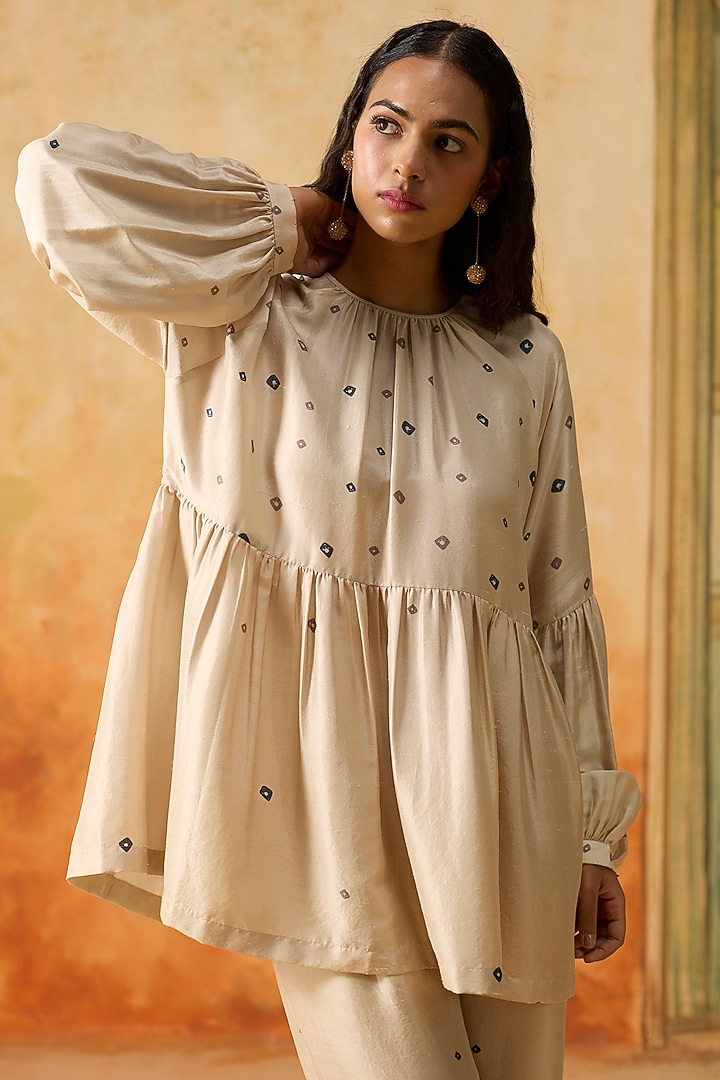 Beige Silk Bandhani Gathered Co-Ord Set by Khyati Rughani at Pernia's Pop Up Shop