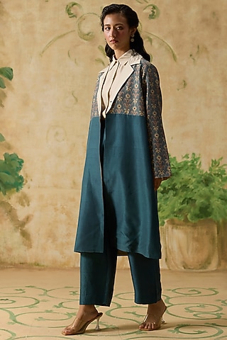 Teal & Beige Silk Bandhani Reversible Jacket Set by Khyati Rughani