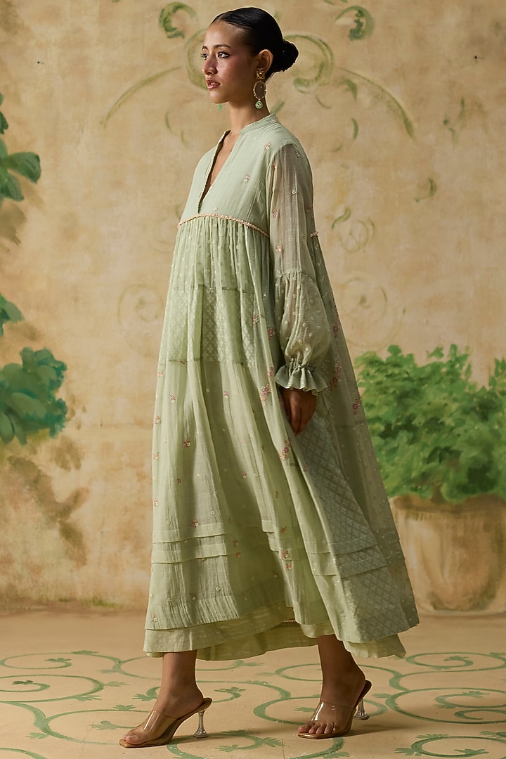 Light Green Silk Floral Motif Embroidered Tunic by Khyati Rughani at Pernia's Pop Up Shop