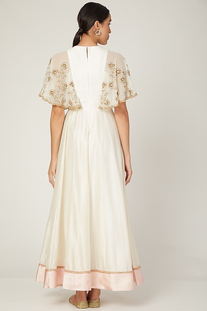 White Heavy Embroidered Engagement Gown by Khushbu Rathod at Pernia's Pop Up Shop
