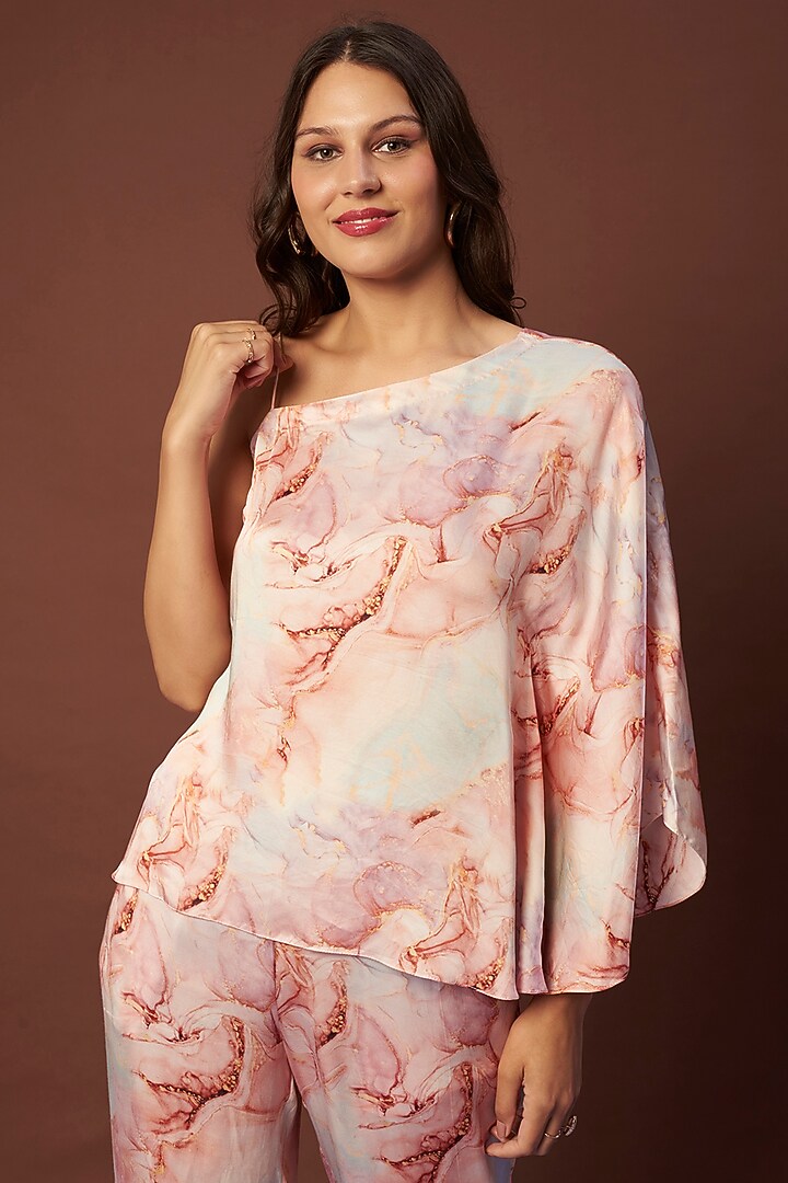 Peach Printed Pant Set by Khushbu Rathod at Pernia's Pop Up Shop