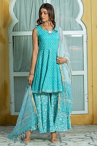 Green Hand Block Printed Kurta Set by Kohsh