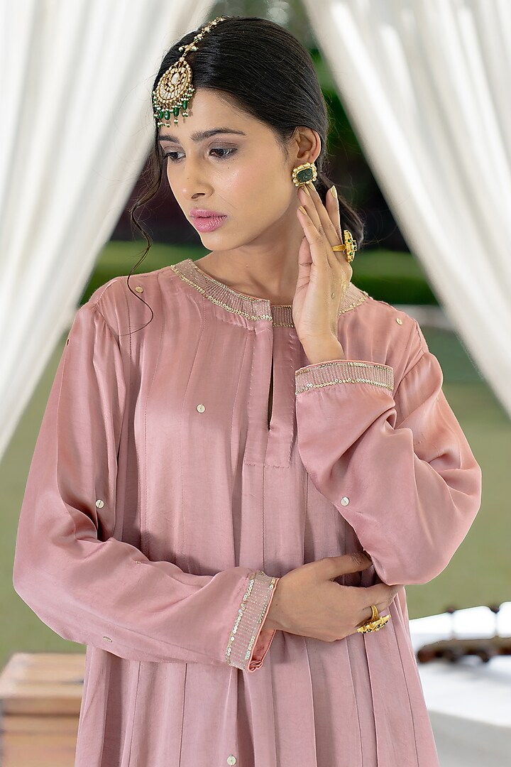 Dusty Pink Cotton Modal Aari Hand Embroidered Kalidar Kurta Set by Kacha Tanka at Pernia's Pop Up Shop