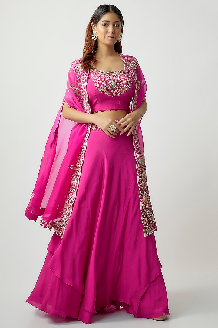 Pink Silk Organza Hand Embroidered Cape Set by Khushboo Bagri at Pernia's Pop Up Shop