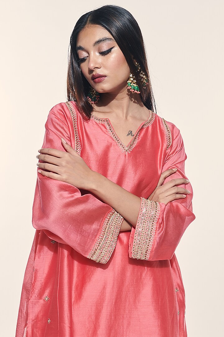 Coral Pink Hand Embroidered Choga Kurta Set by Kushni at Pernia's Pop Up Shop