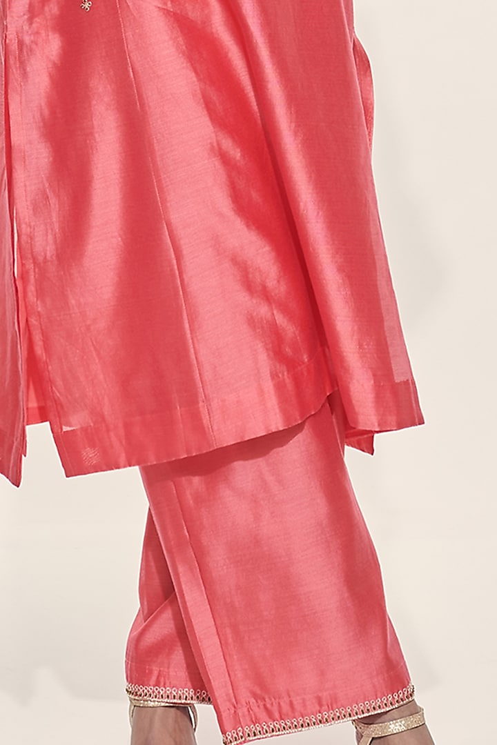Coral Pink Hand Embroidered Choga Kurta Set by Kushni at Pernia's Pop Up Shop