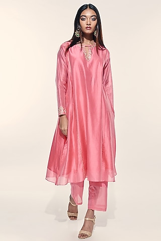 Pastel Pink Embroidered Choga Kurta Set by Kushni