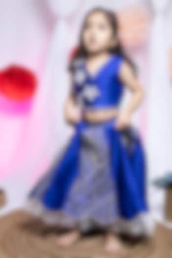 Blue Taffeta Dori Work Lehenga Set For Girls by Label Kiaa at Pernia's Pop Up Shop