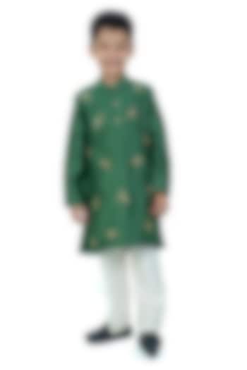 Green Textured Linen Kurta Set For Boys by Label Kiaa at Pernia's Pop Up Shop
