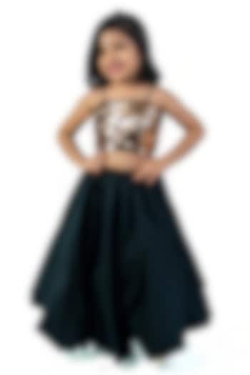 Black Taffeta Lehenga Set For Girls by Label Kiaa at Pernia's Pop Up Shop