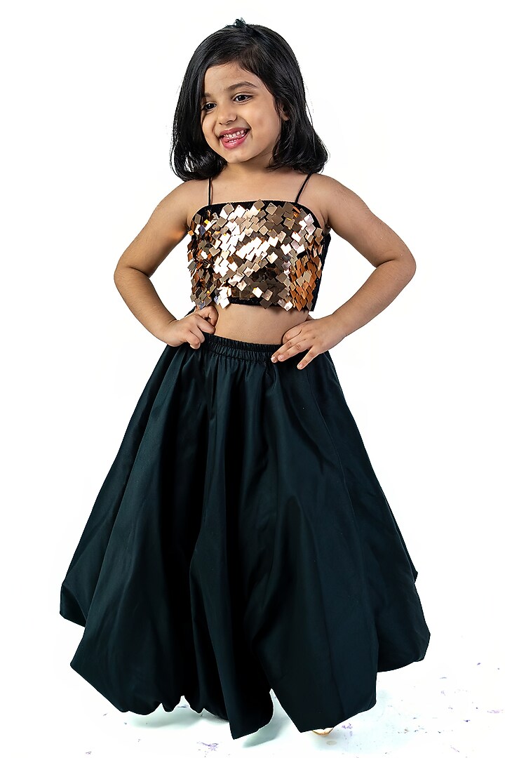 Black Taffeta Lehenga Set For Girls by Label Kiaa at Pernia's Pop Up Shop