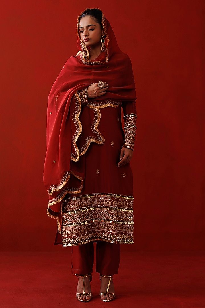 Rustic Red Chanderi & Organza Hand Embroidered Kurta Set by Kisakshi Jaipur at Pernia's Pop Up Shop