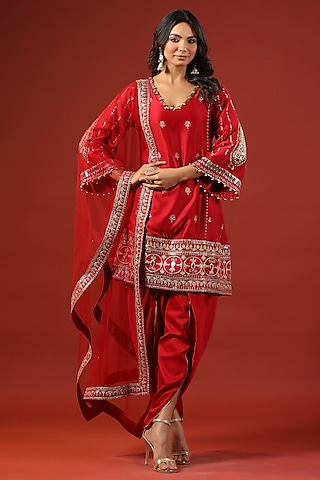 Rustic Red Chanderi & Net Thread Embroidered Kurta Set by Kisakshi Jaipur