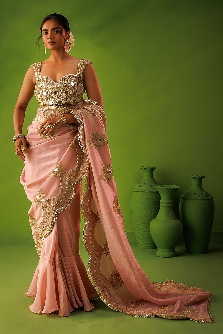 Pink Tissue Silk Mirror Hand Embroidered Wedding Saree Set by Kisakshi Jaipur at Pernia's Pop Up Shop