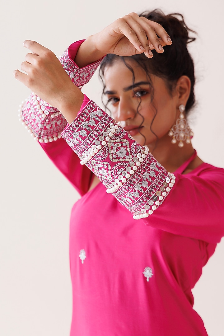 Pink Silk Chanderi Sequins Embellished Halter Kurta Set by Kisakshi Jaipur at Pernia's Pop Up Shop