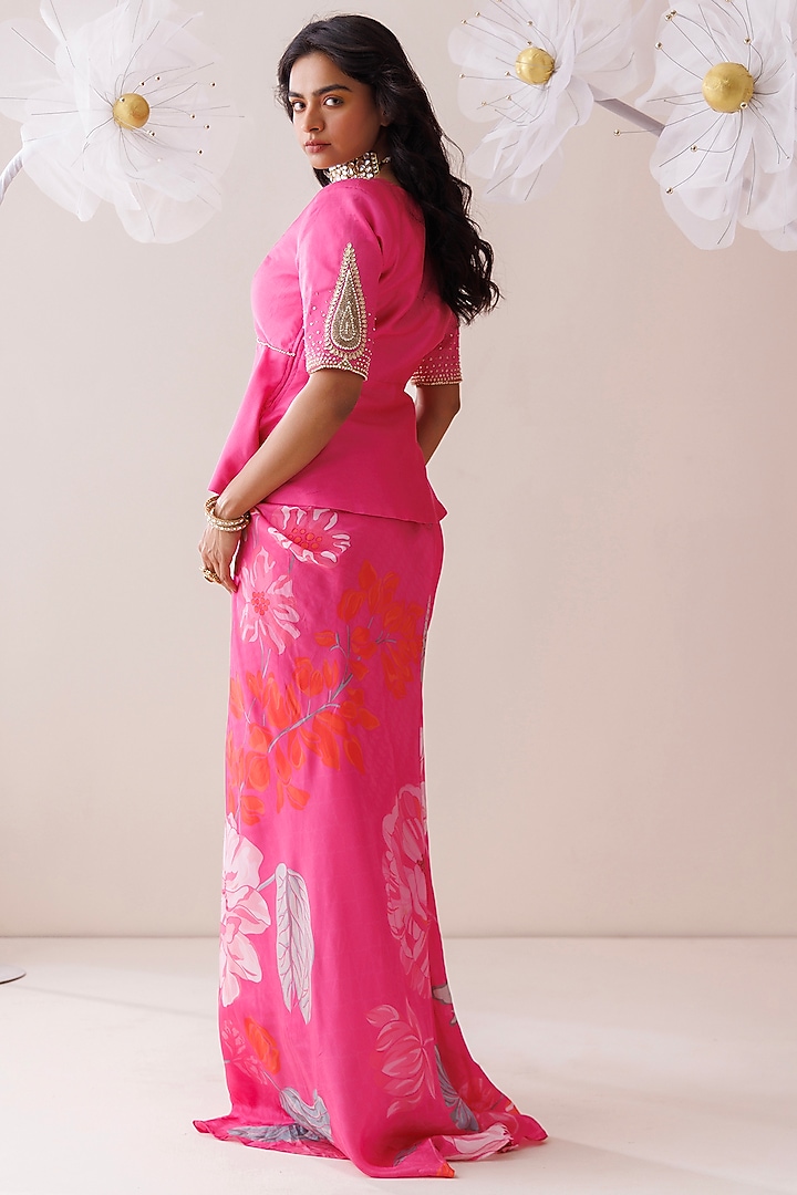 Pink Crepe Floral Printed Draped Skirt Set by Kisakshi Jaipur at Pernia's Pop Up Shop