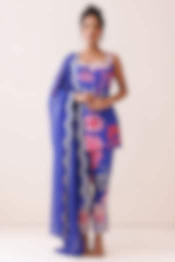 Blue Crepe Floral Printed Short Kurta Set by Kisakshi Jaipur at Pernia's Pop Up Shop