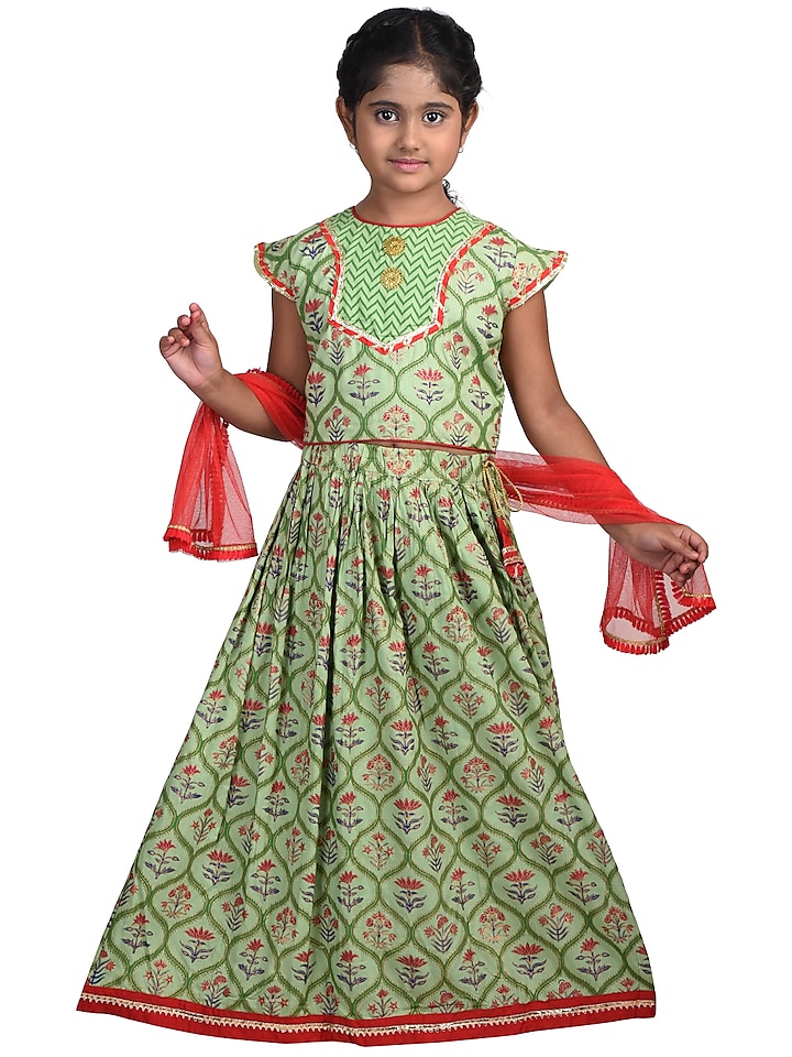 Green & Red Printed Lehenga Set For Girls by Kinder Kids at Pernia's Pop Up Shop