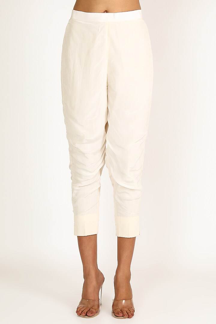 Ivory Kurta Set With Pearl Work by Kirei at Pernia's Pop Up Shop