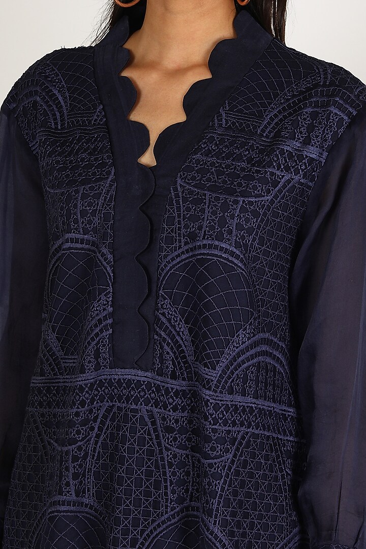 Blue Scalloped Kurta Set by Kirei at Pernia's Pop Up Shop