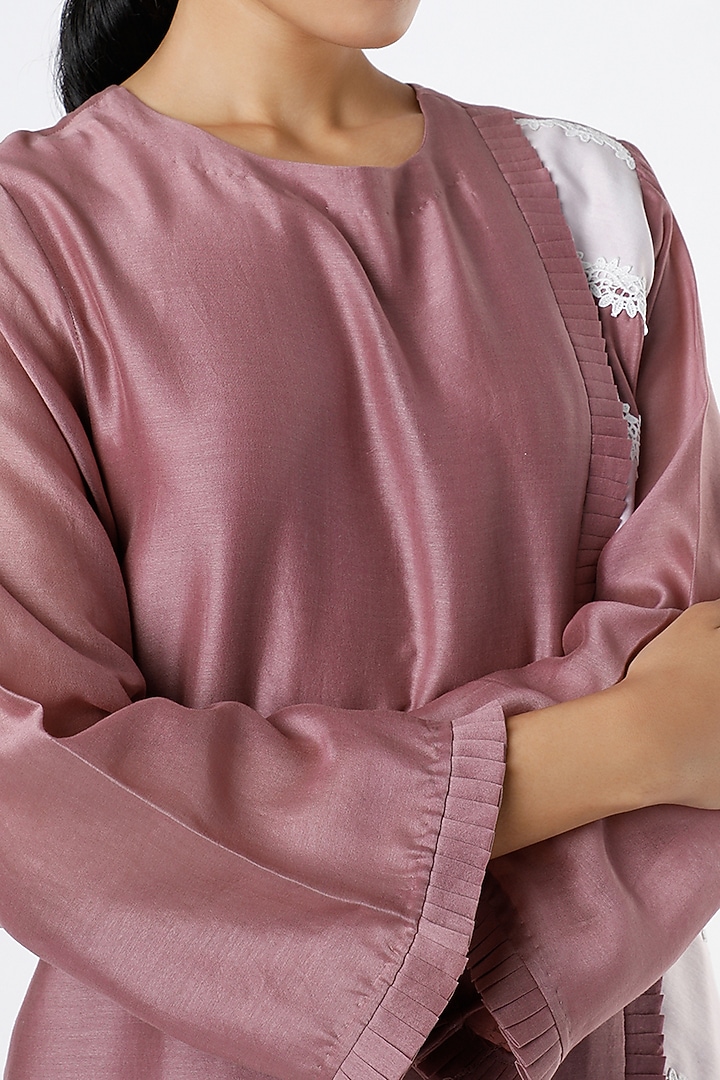 Purple & Pink Applique Embroidered Kurta Set by Kirei at Pernia's Pop Up Shop