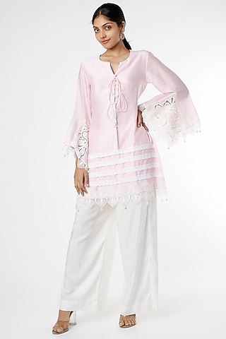 Light Pink Cutwork Embroidered Kurta Set by Kirei