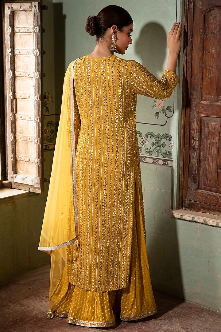Yellow Georgette Gota Embroidered Kurta Set by Kritika Dawar at Pernia's Pop Up Shop