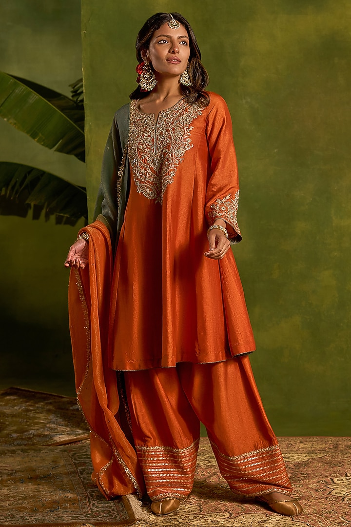 Rust Silk Dori Embroidered Kurta Set by Kritika Dawar at Pernia's Pop Up Shop