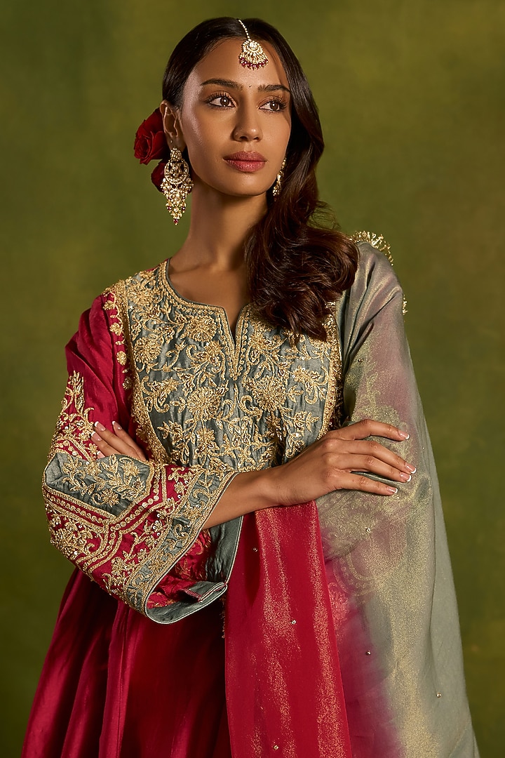 Magenta Silk Dori Embroidered Kurta Set by Kritika Dawar at Pernia's Pop Up Shop