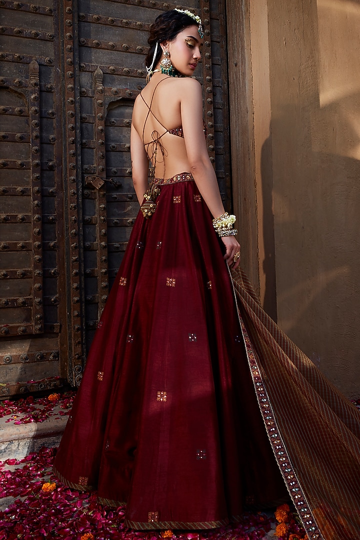 Maroon Silk Hand Embroidered Wedding Lehenga Set by Kritika Dawar at Pernia's Pop Up Shop
