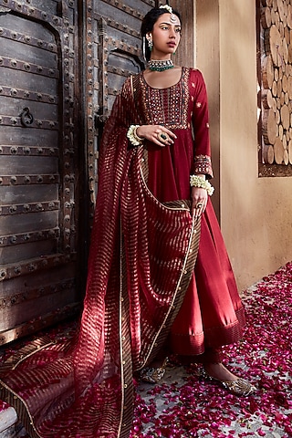 Maroon Silk Embroidered Anarkali Set by Kritika Dawar
