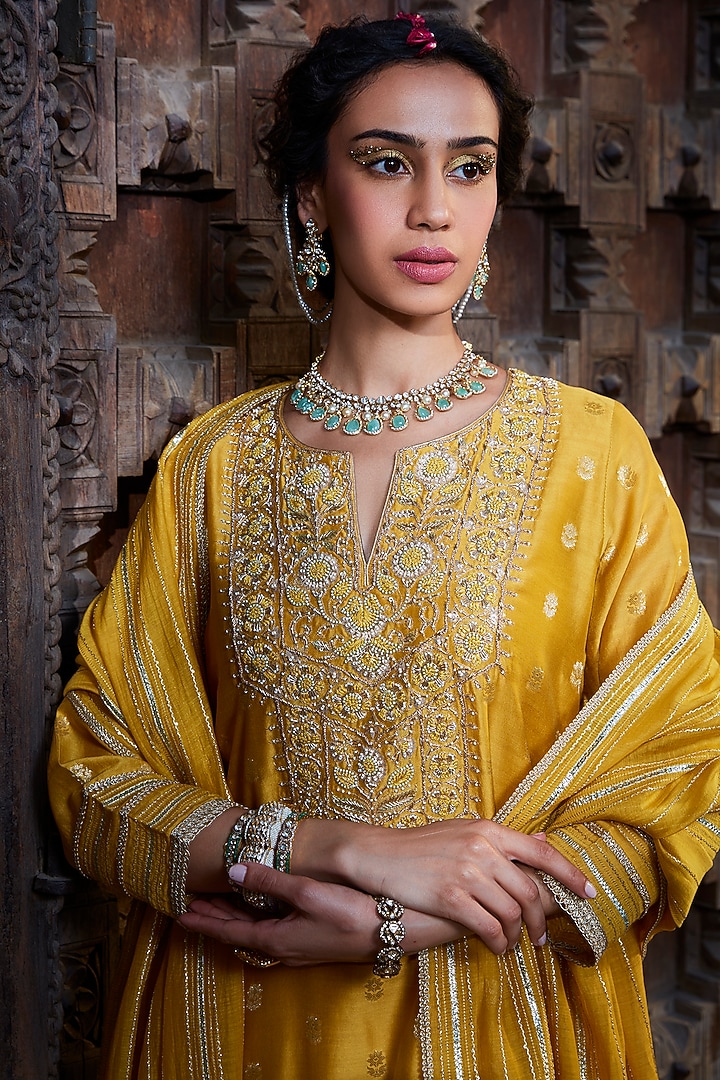Yellow Banarasi Chanderi Embroidered Kurta Set by Kritika Dawar at Pernia's Pop Up Shop