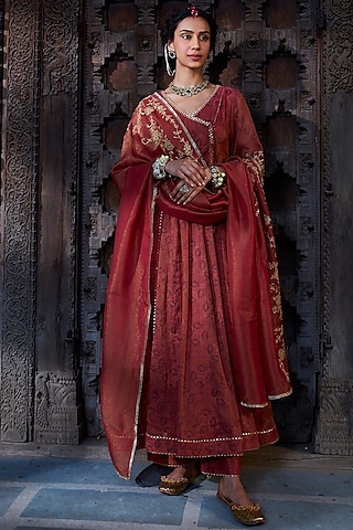 Rust Tissue Chanderi Printed & Embroidered Angrakha Kurta Set by Kritika Dawar
