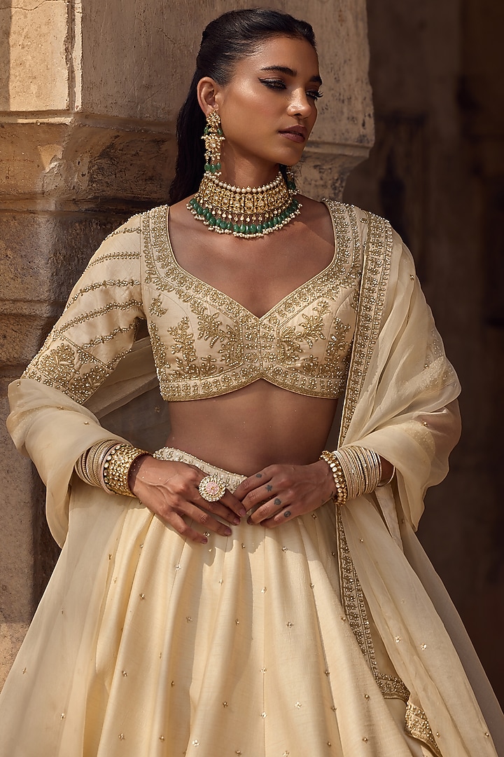 Ivory Silk Hand Embroidered Bridal Lehenga Set by Kritika Dawar at Pernia's Pop Up Shop